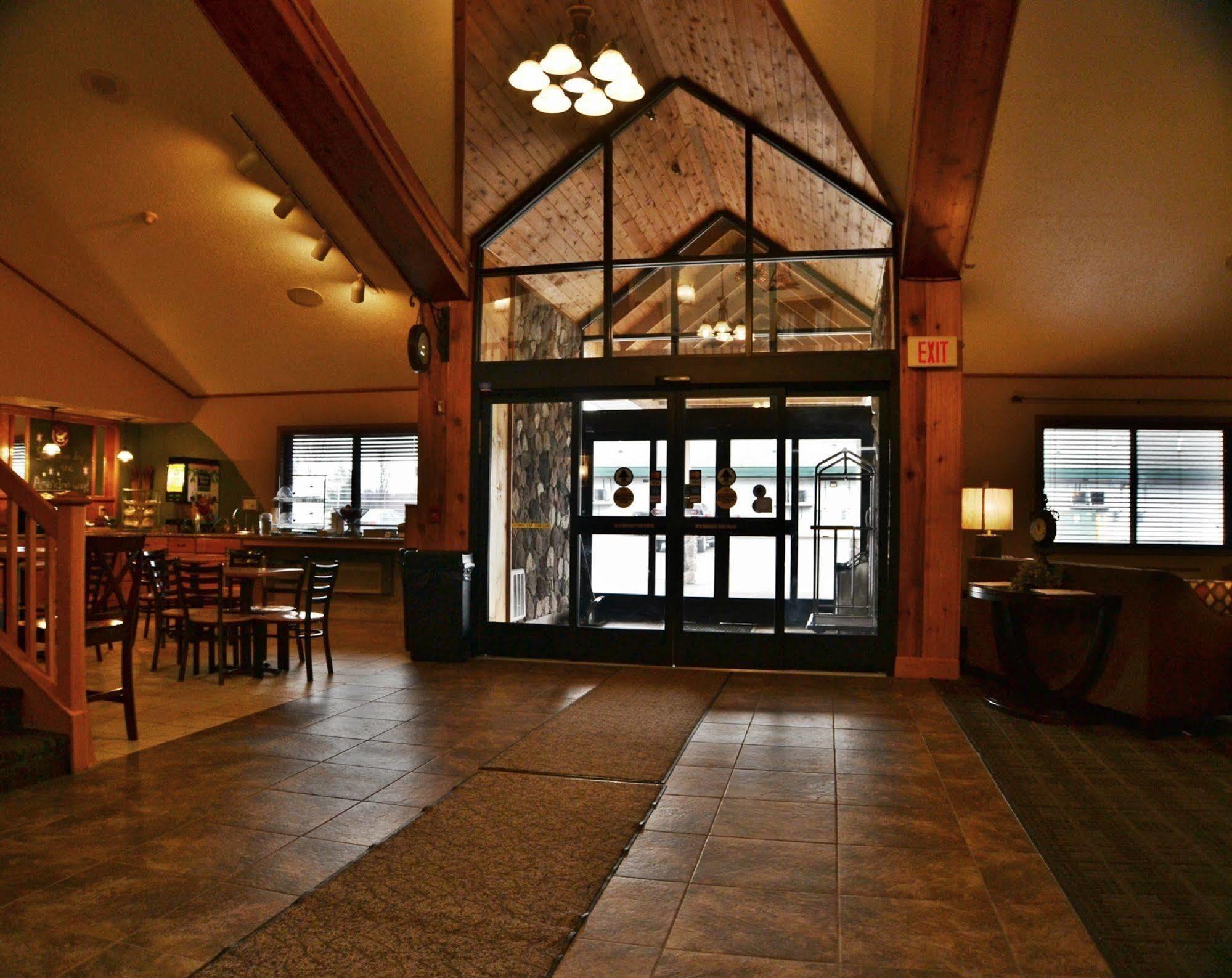 Hotel Americinn By Wyndham Calumet